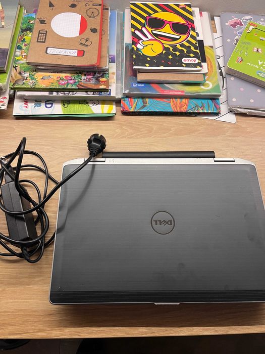 Laptop - DELL Latitude E6420
