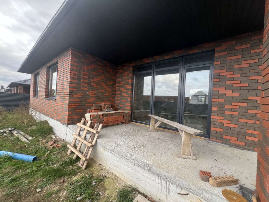 Продам будинок Зарванцях