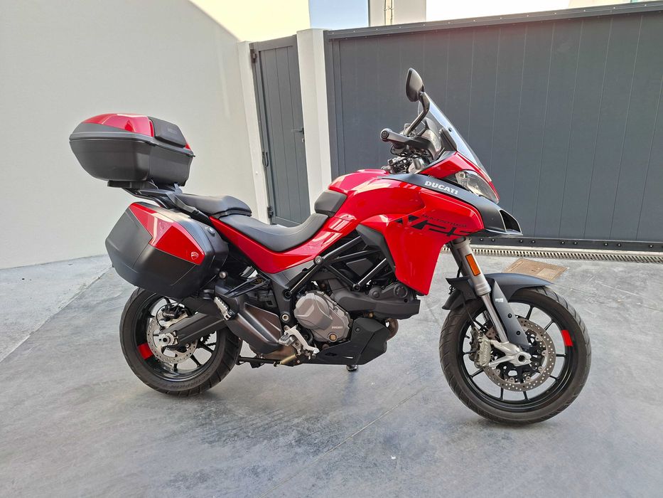 Ducati Multistrada V2 S 2022) - Full Extras
