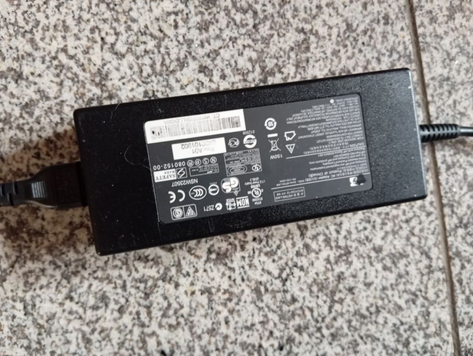 ASUS rog 17 polegadas