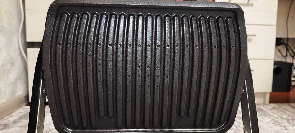 Гриль-барбекю электрический Tefal OptiGrill +