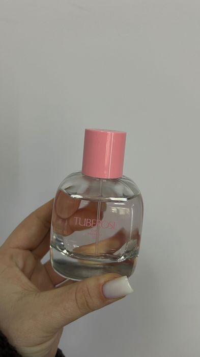 Парфуми від Zara