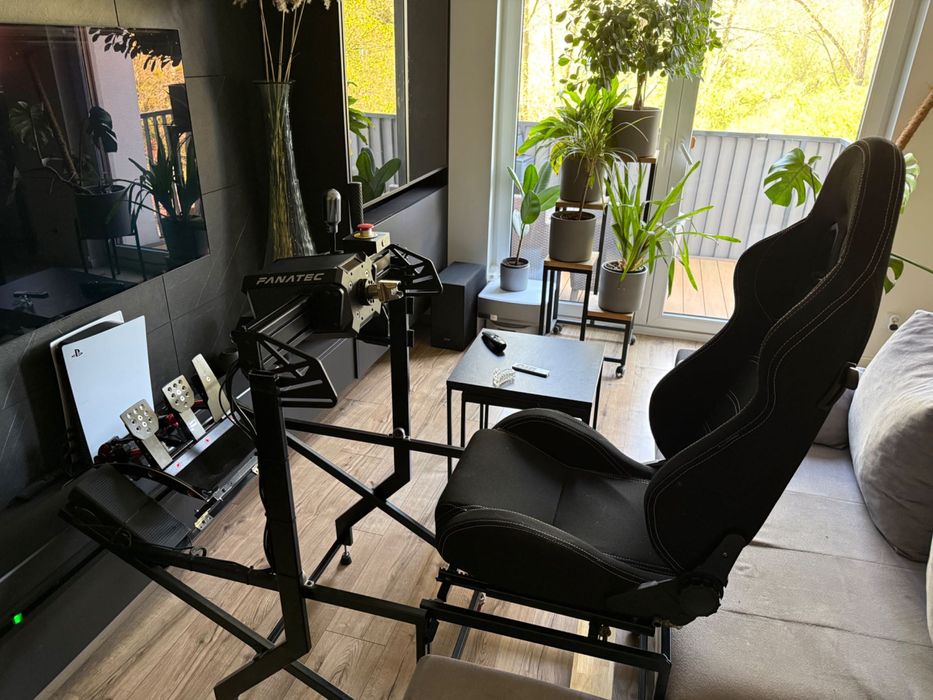 Fanatec SIM RIG, duży zestaw