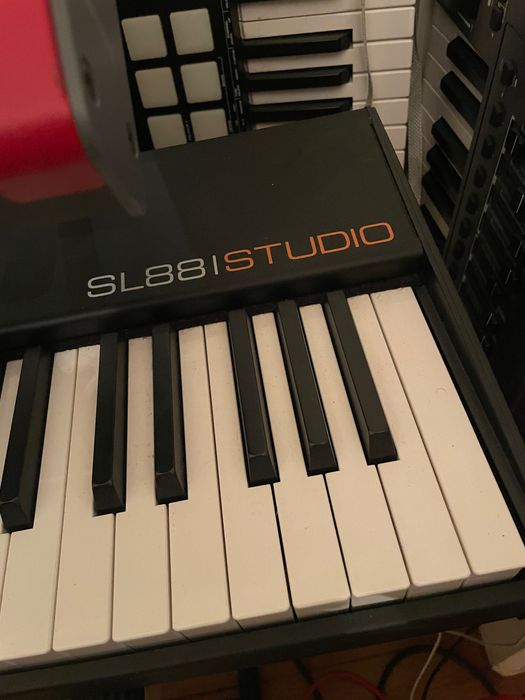 Controlador Mid StudioLogic SL88 em perfeito estado