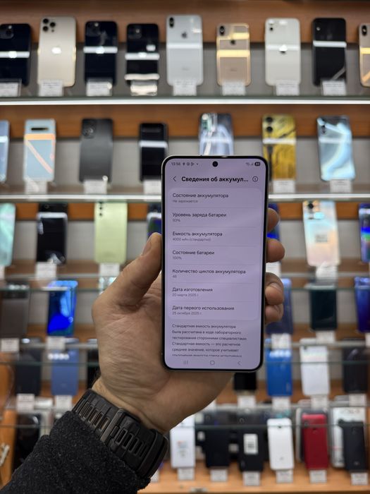 Samsung S25 12/128gb  10/10 гарний стан