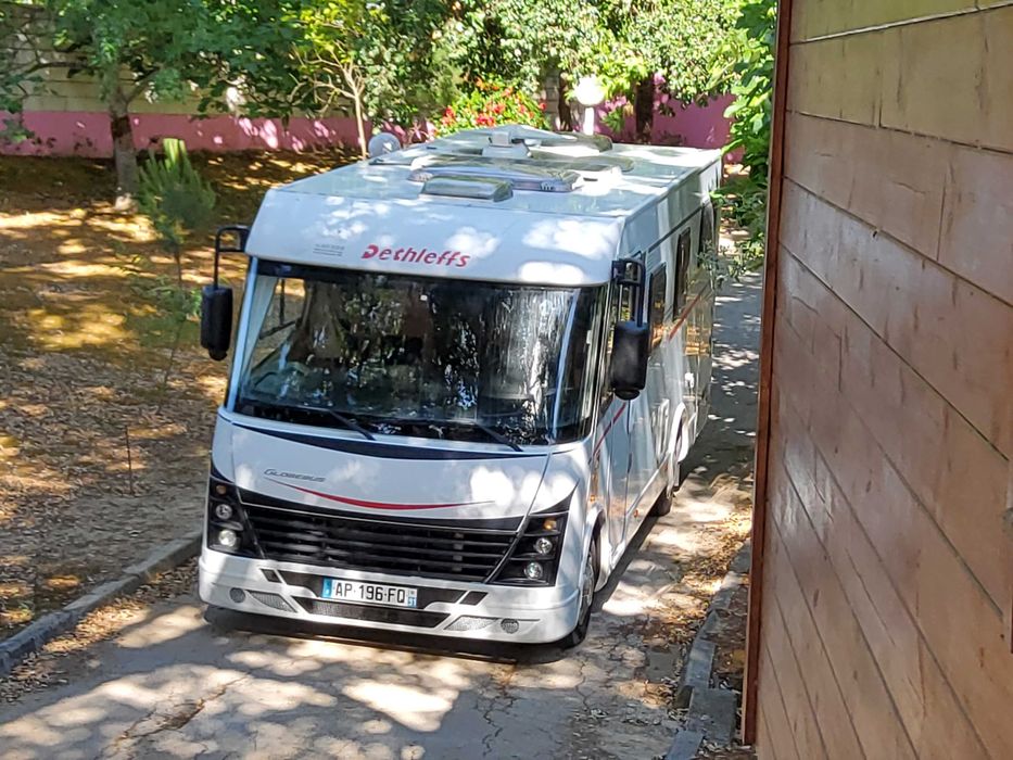 Autocaravana integral detheefs cama gemeas ou unida