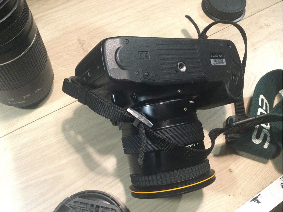 Топовый CANON EOS 30 отличное состояние (elan 7)