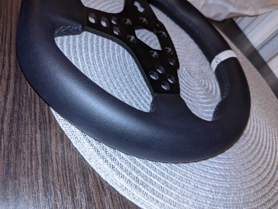 Moza ESX Wheel кермо