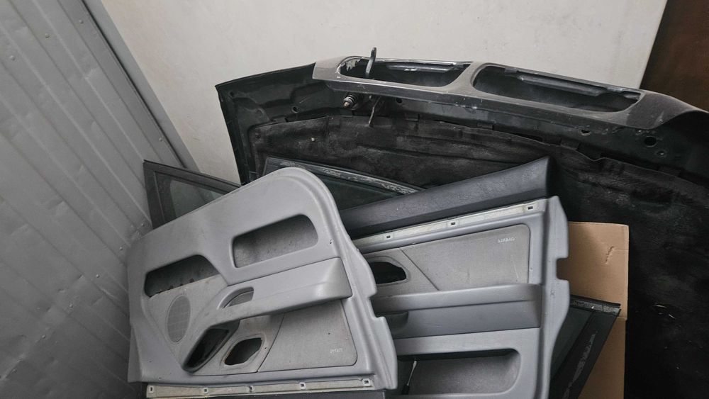 BMW E39 przedlift sedan części ODDAM ZA DARMO