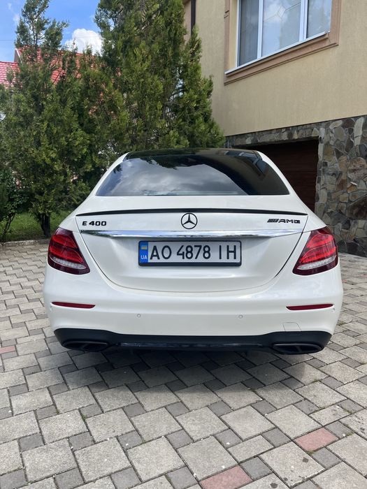 Mercedes E400 4Matic W213