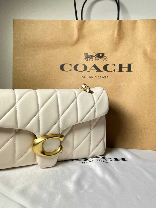 Сумка Coach Tabby 26 белая