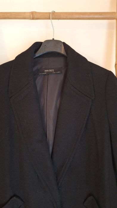 Sobretudo preto Zara