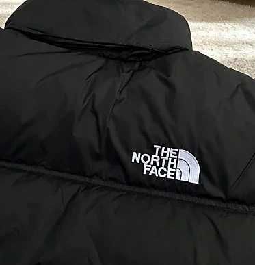 Black_The North Face_Nuptse 700_down_jacket R.XS