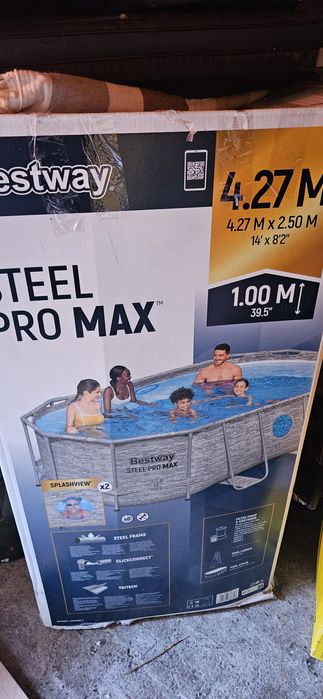 Basen plus pompa