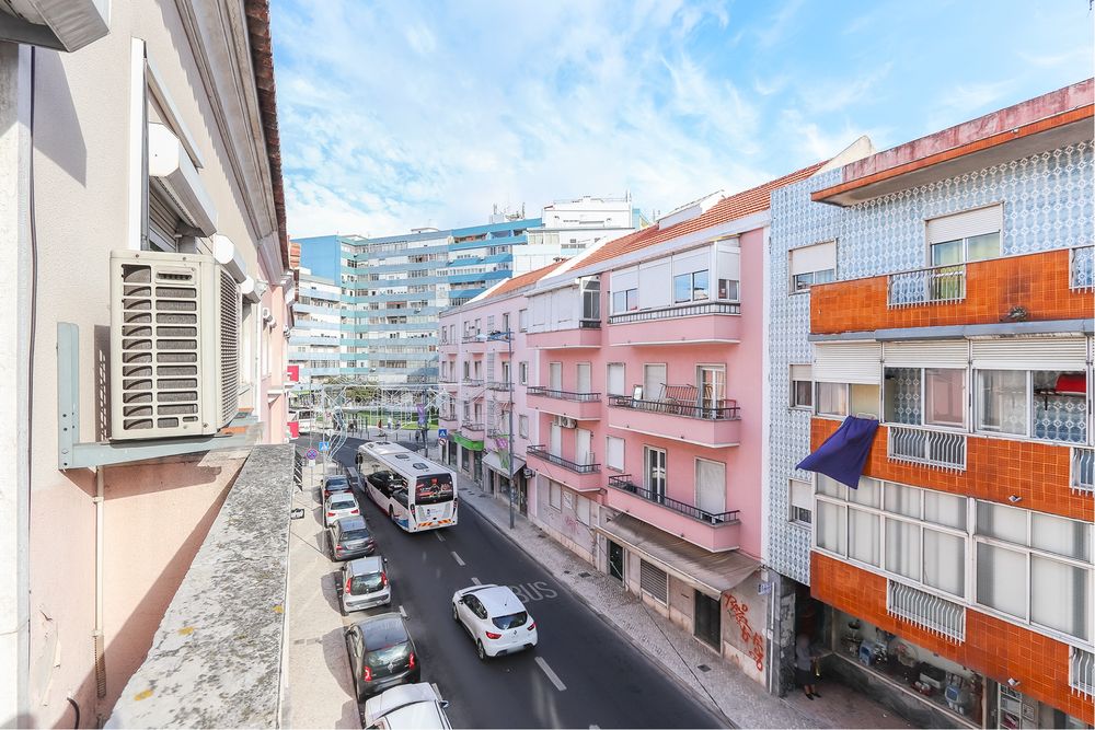 Quarto para Casal - Amadora