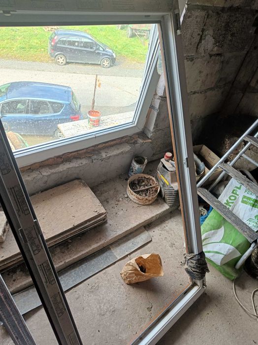 Okno dwuskrzydłowe 150x140 złoty dąb