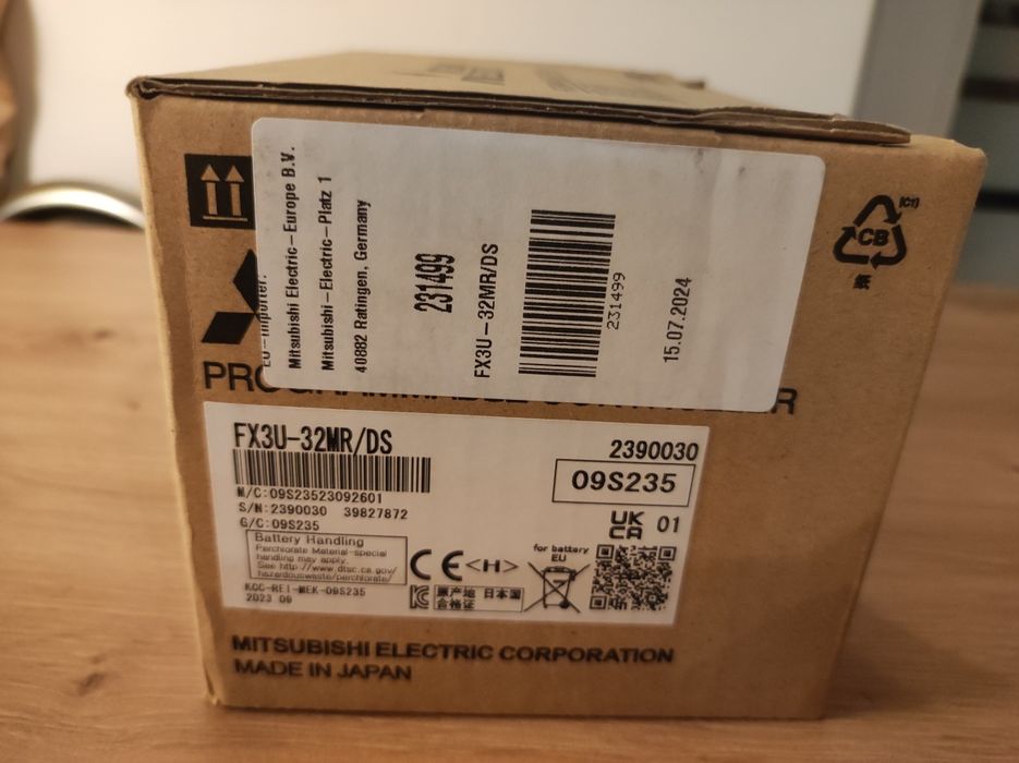 Sterownik PLC Mitsubishi Electric FX3U-32MR/DS