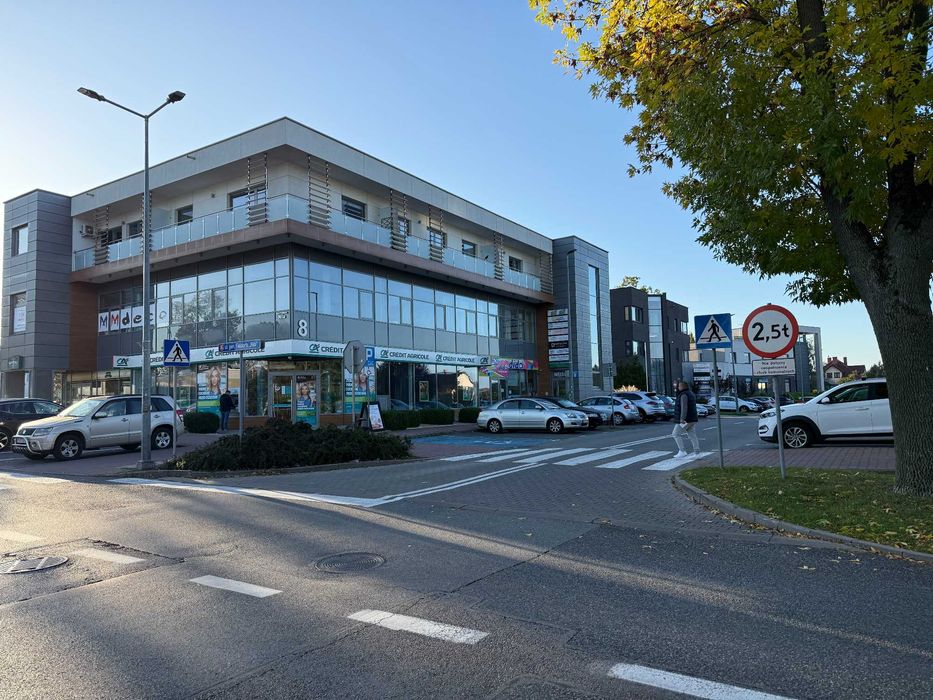 wynajmę w centrum Puław lokal handlowo usługowy 150m2