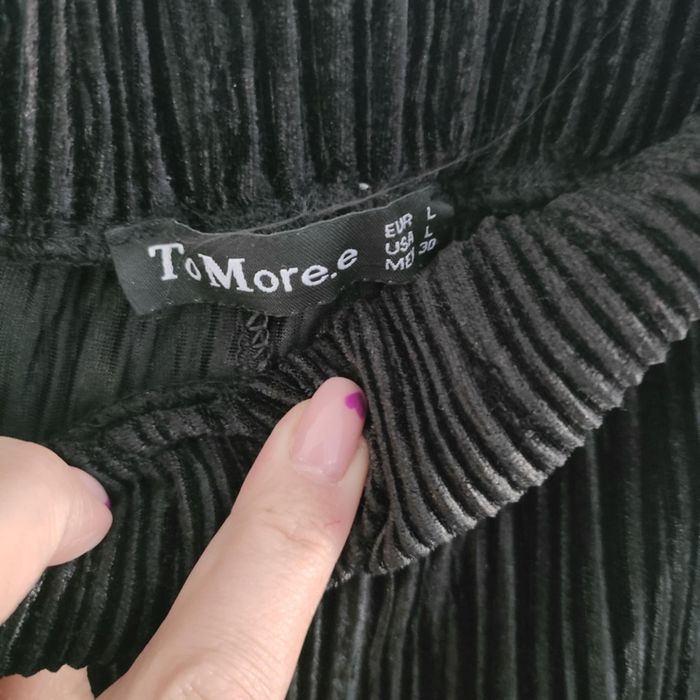 Świetne czarne spodnie szerokie długie nogawki L prążkowane