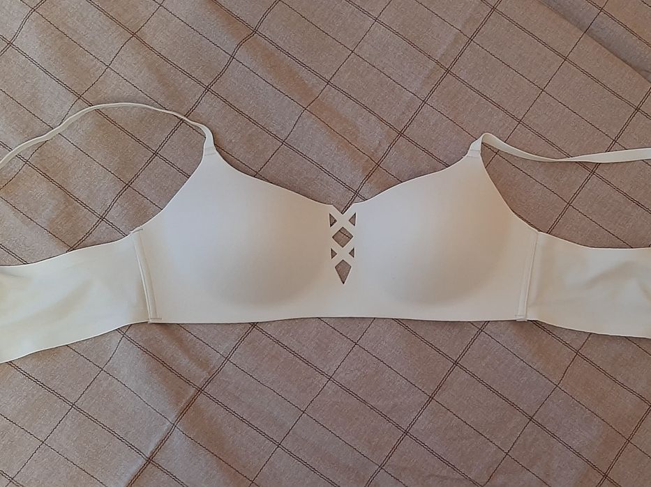 Бюстгальтер без кісточок Lavolle 75B