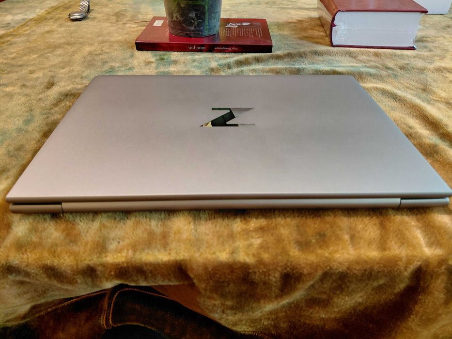 HP ZBook Firefly G9 14" i7-1270P, 32GB, 128GB SSD
