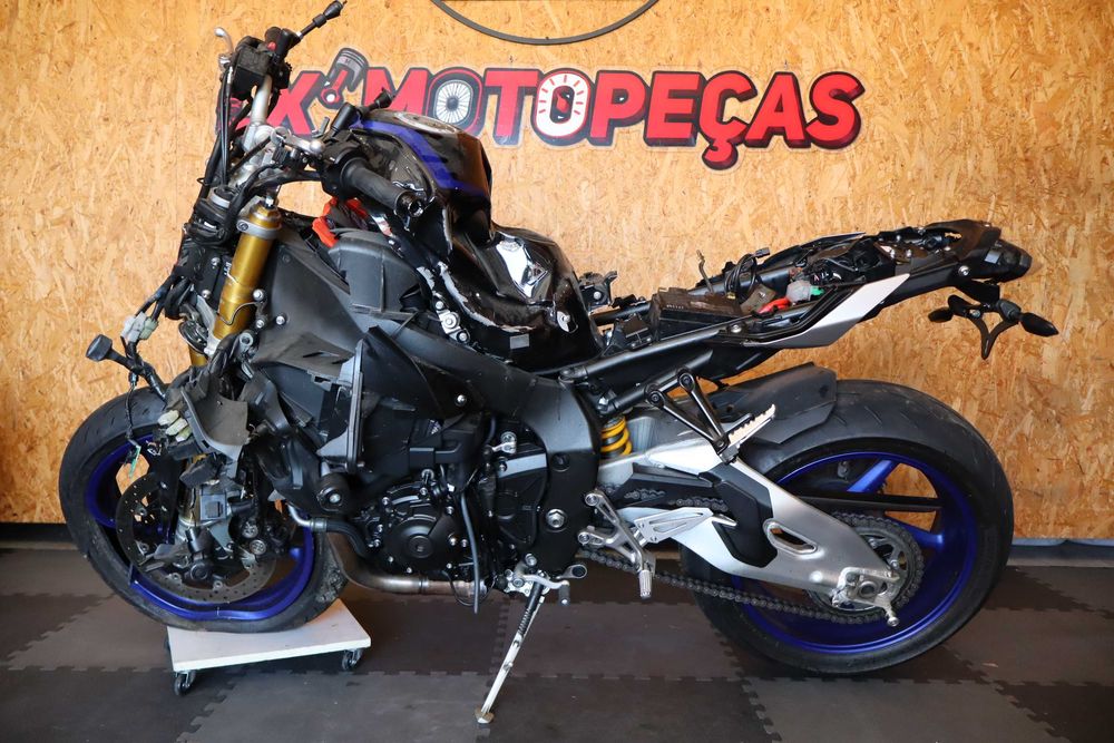 Yamaha MT-10 ano 2017 para peças.