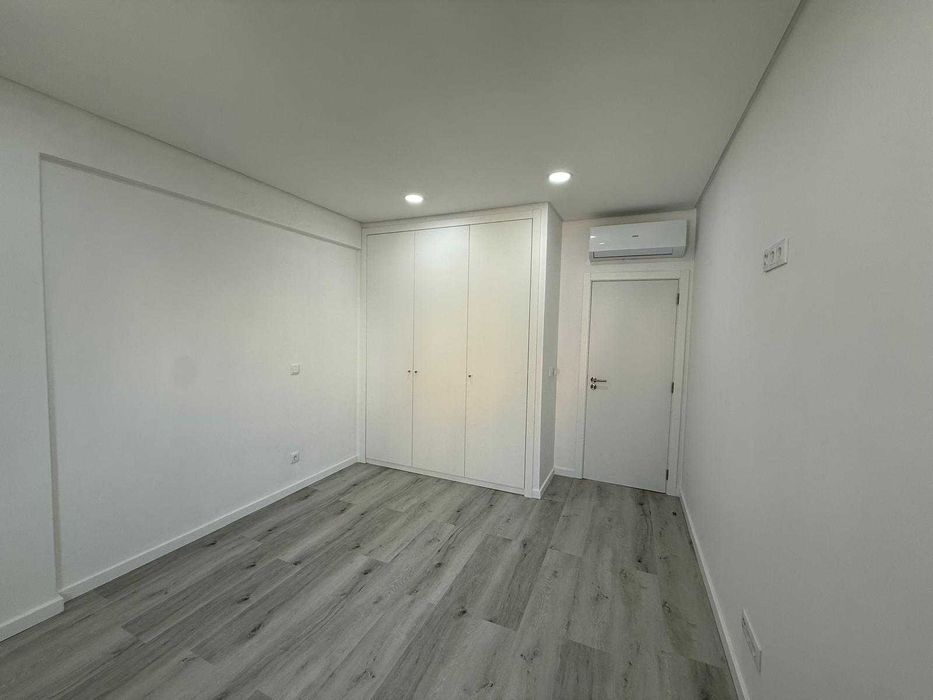 T3 Totalmente Remodelado com Vista Rio – Póvoa de Santa Iria