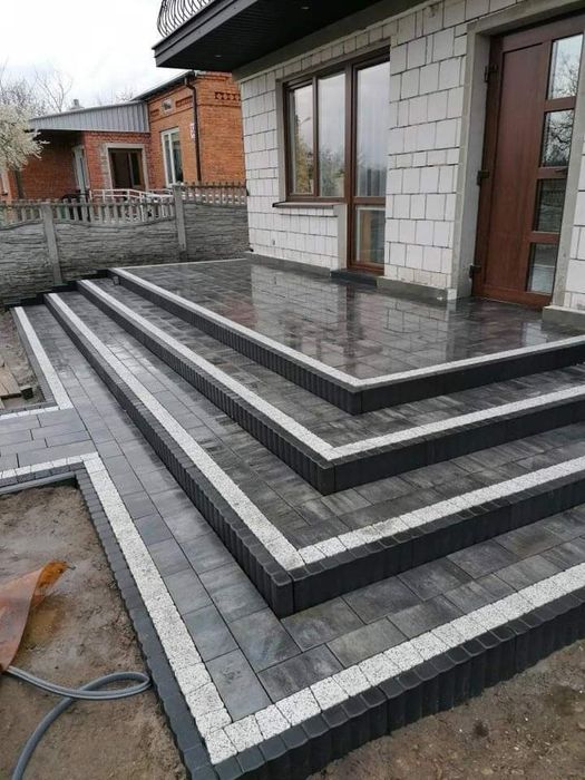 Укладка тротуарної плитки