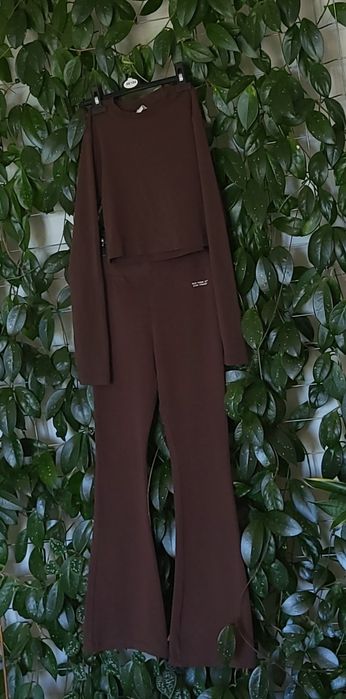 Komplet       Zara