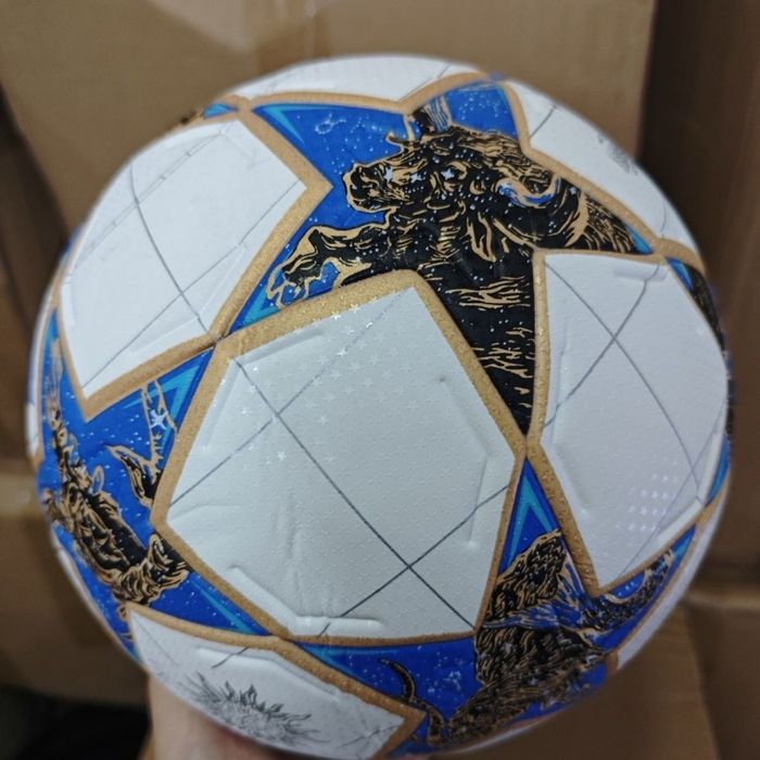 М'яч футбольний Adidas Ліга Чемпіонів 25/26,