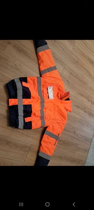 Kurtka zimowa ostrzegawcza