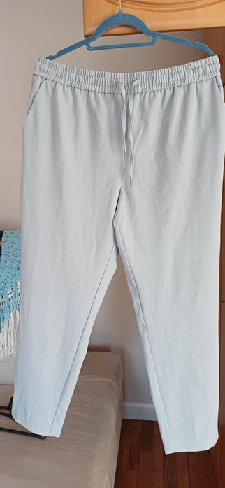 Spodnie  R 42  pas 88-90cm jest regulacja RESERVED
