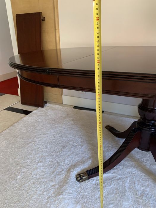 Mesa extensivel 8 e 80 e 6 cadeiras