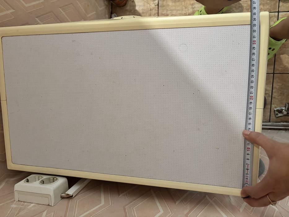 Продам компактну пральну машину LG