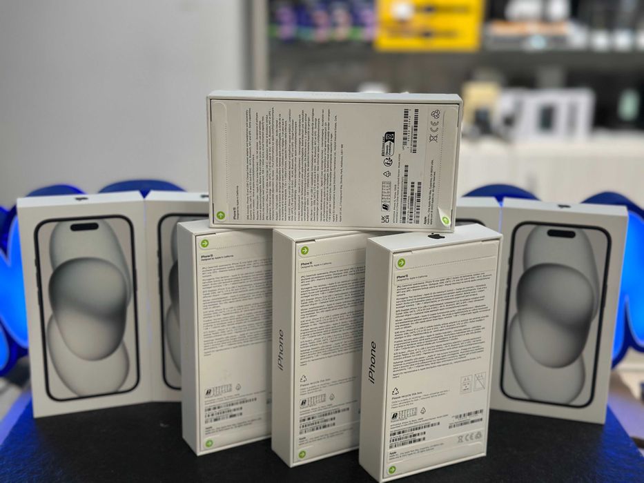 Smartfon iPhone 15 128GB 5G 6.1" Black / Blue  RATY