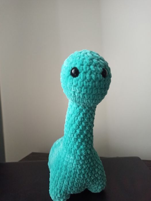 Dinozaur Bronto na szydełku