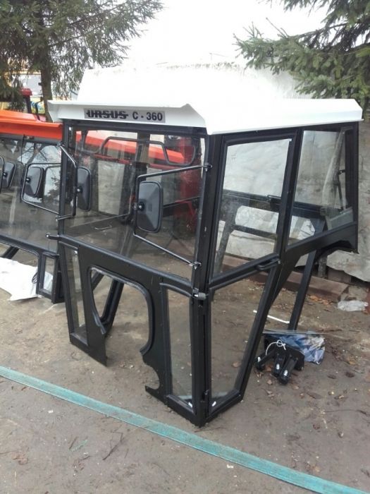 Kabina kabiny C-360 ursus ciągnik C-330 maska błotniki