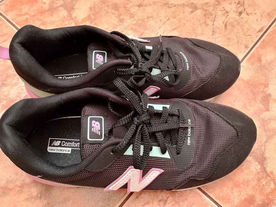 Buty sportowe new balance rozmiar 40 wkładka 25