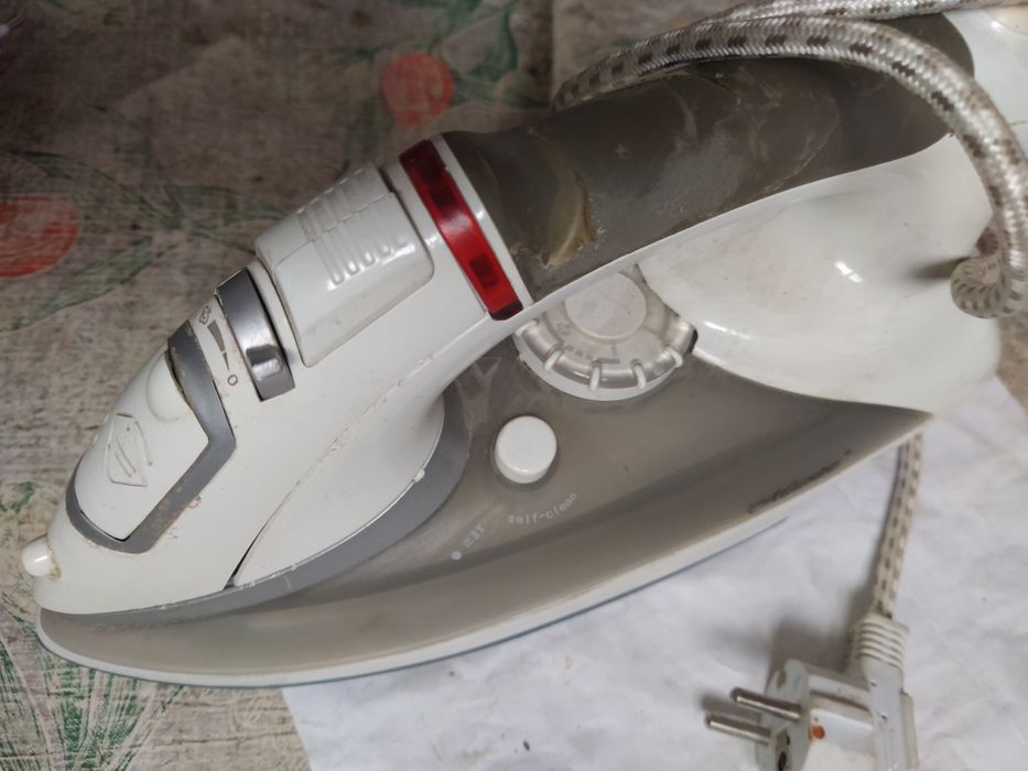 Утюги импортные и времён СССР меняю