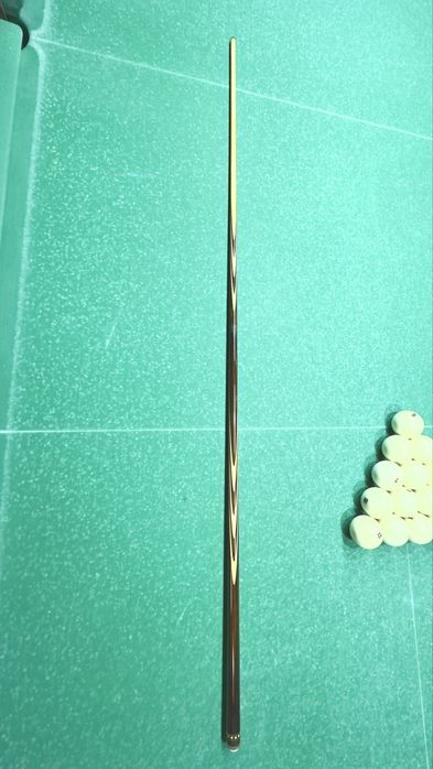 Продам кий для пирамиды из макассарского эбена