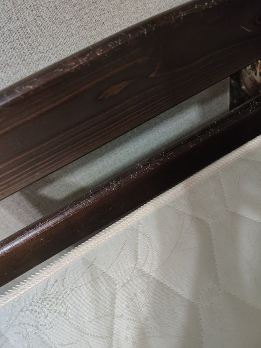 Продам двоярусне ліжко