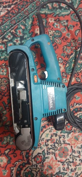 Професійна стрічкова шліфмашина Makita 9920 (Оригінал, Японія)