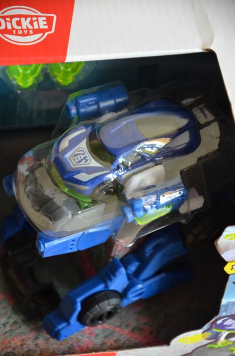 Figurka akcji Dickie Toys Transformujący Police Trooper niebieski 2w1