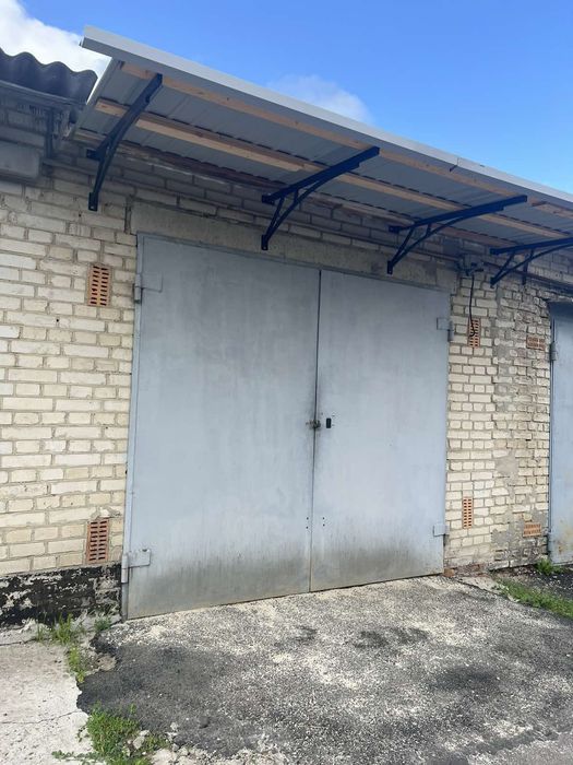 Довгострокова аренда гаража