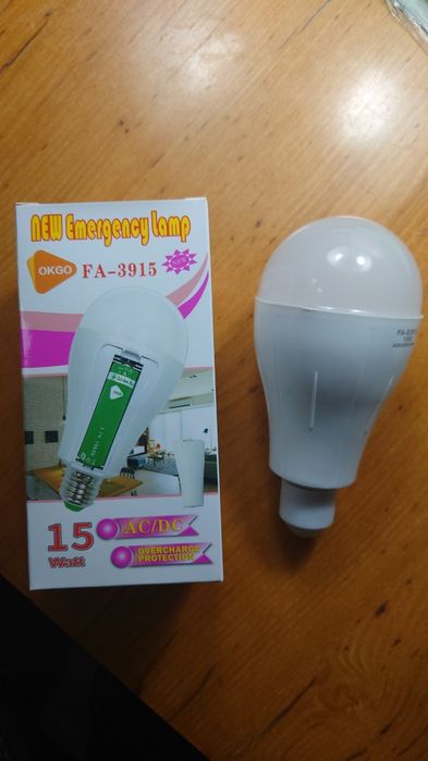 Лампа с аккумулятором 15v FA -3915