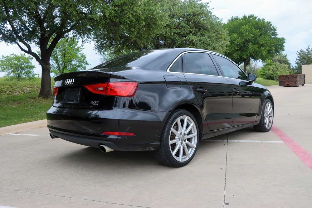 Audi A3      2015