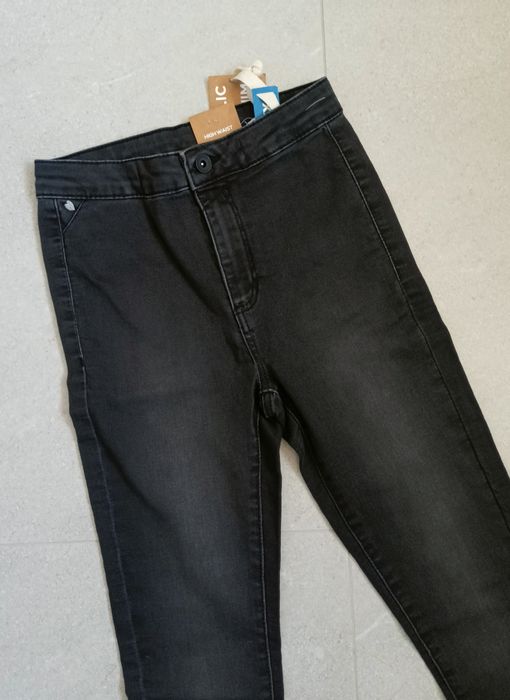 Spodnie jeansowe rozm 146