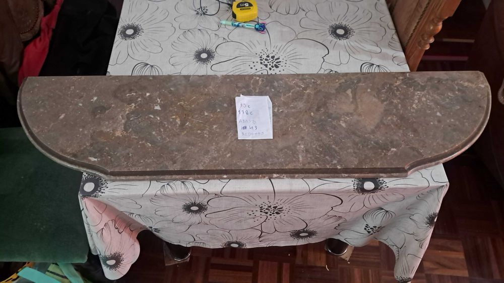 pedra de movel , aparador etc