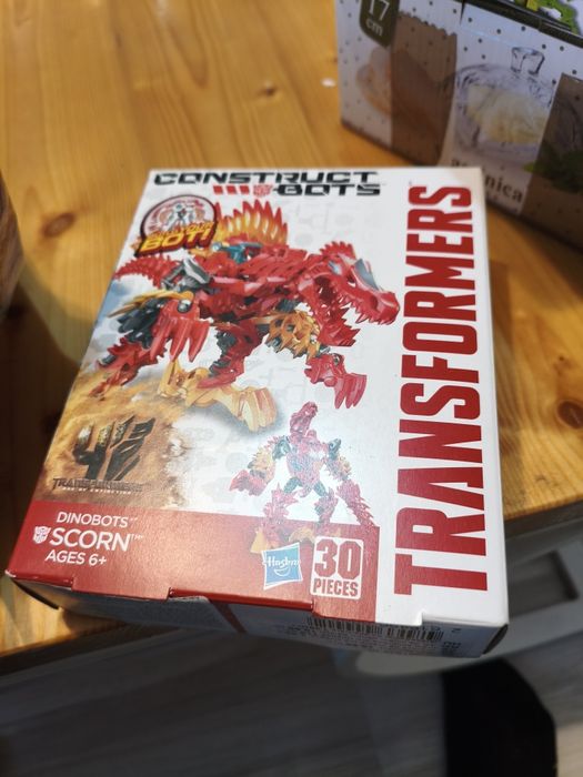 Figurki Transformers