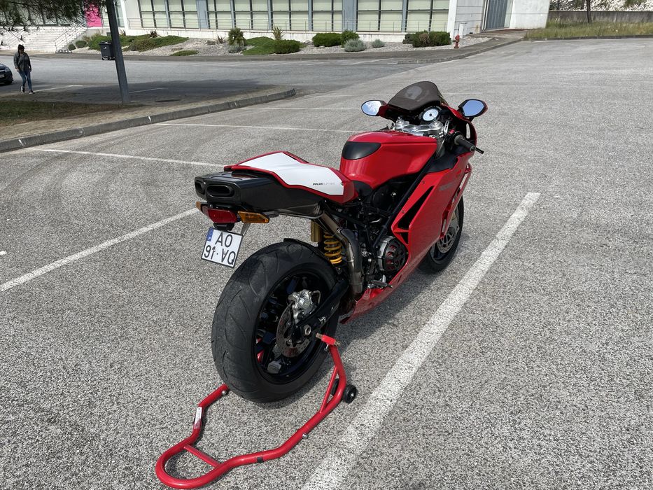 Ducati 999